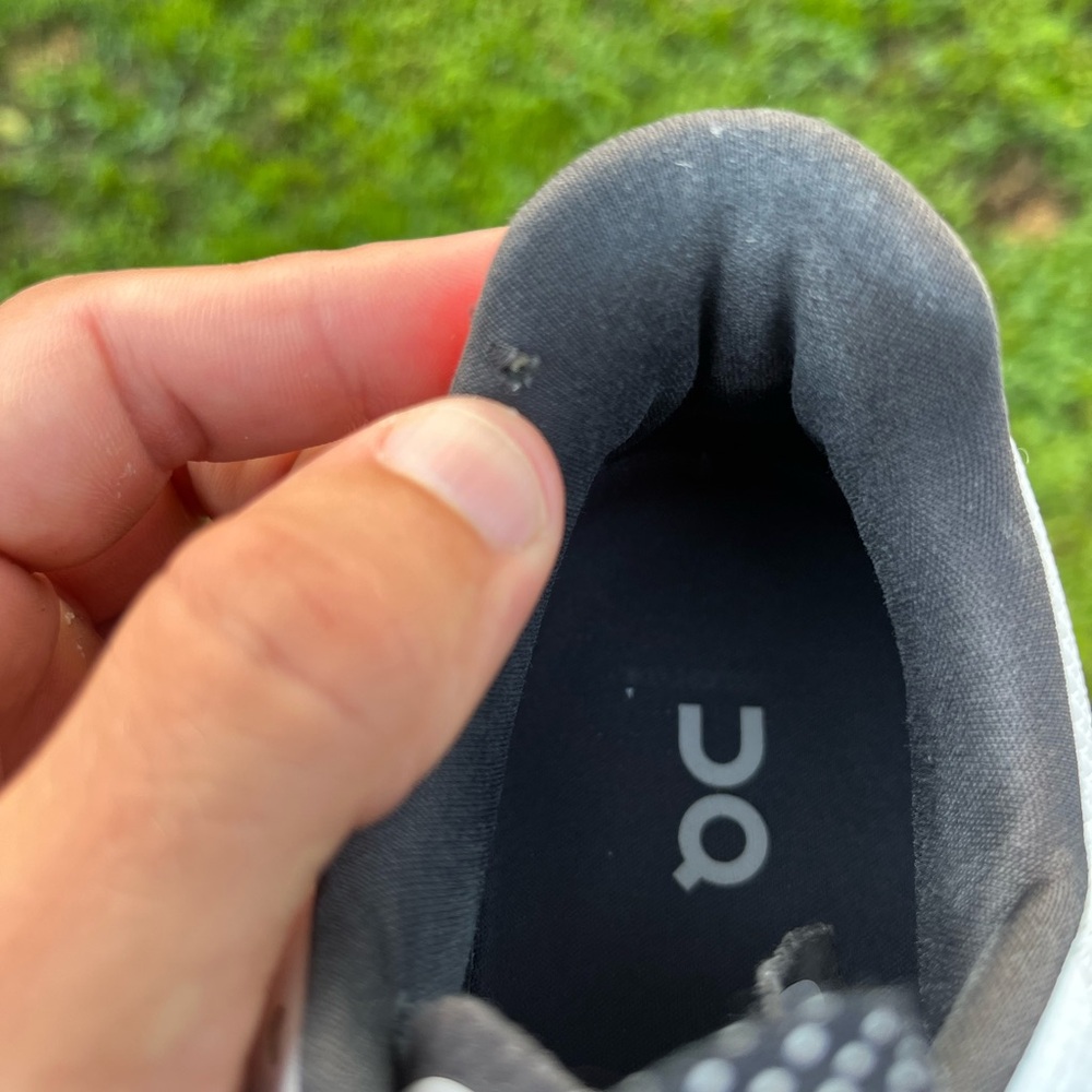 On Cloudmonster Running Walking Comfort Cushioned Lightweight Shoes Women’s 8.5 - Picture 11 of 13